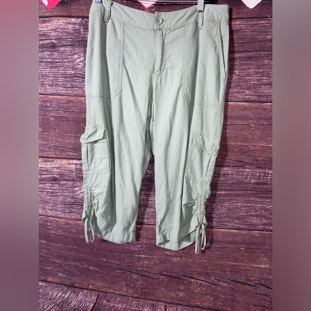 Nine West Cargo Linen Capris